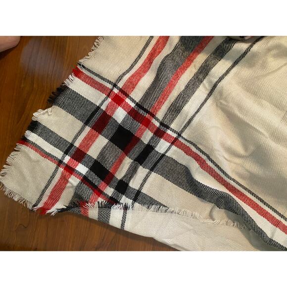 Blanket Scarf Large Square 56" x 56" Plaid Red Cream Black Fringe - Picture 4 of 7
